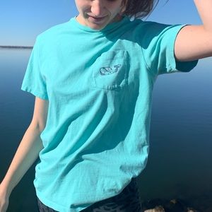 Vineyard vines tee shirt